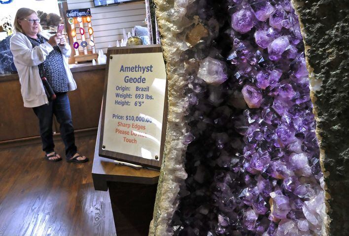 West Liberty tourist site has most semi-precious stones in the state
