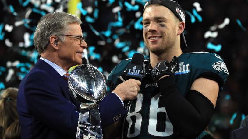 NBC personality Dan Patrick speaks with Zach Ertz, of the Philadelphia Eagles, after the Eagles beat the New England Patriots 41-33 in Super Bowl LII at U.S. Bank Stadium on February 4, 2018 in Minneapolis, Minnesota.  (Photo by Mike Ehrmann/Getty Images)