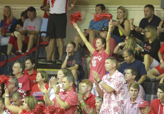 Photos: Dayton fans at Maui Invitational