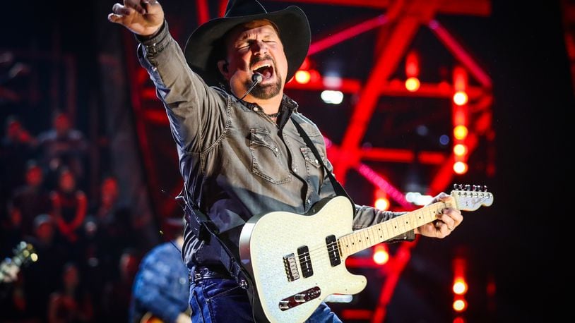 LOS ANGELES, CALIFORNIA - MARCH 14: (EDITORIAL USE ONLY. NO COMMERCIAL USE)  Garth Brooks performs on stage at the 2019 iHeartRadio Music Awards which broadcasted live on FOX at Microsoft Theater on March 14, 2019 in Los Angeles, California. (Photo by Rich Fury/Getty Images for iHeartMedia)