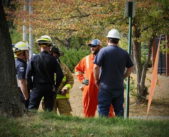 Construction crew hits gas line in Dayton
