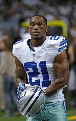 Dallas Cowboys RB Joseph Randle arrested on a shoplifting charge