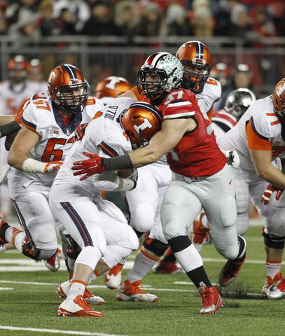 Buckeyes rout Illinois to set up showdown with Spartans