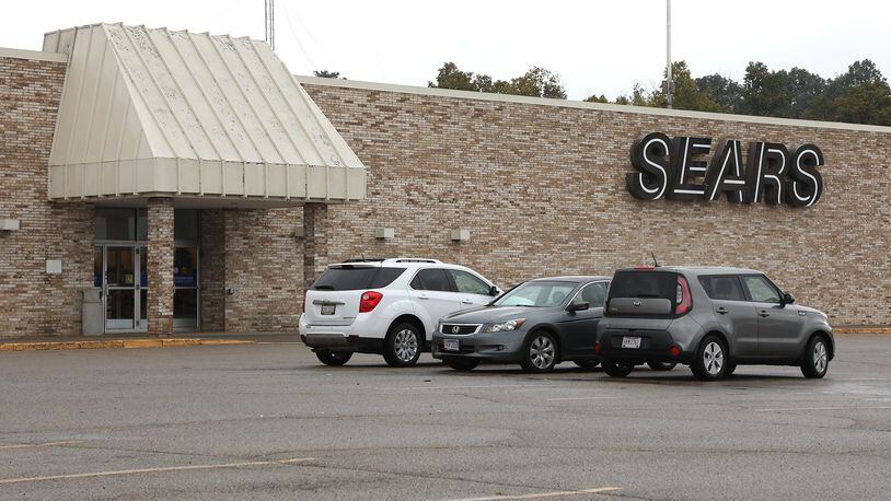 Sears has listed 505 stores it hopes will stay open. Springfield made the cut. BILL LACKEY/STAFF