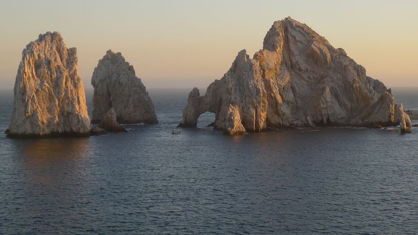 Land&apos;s End, at the tip of Cabo San Lucas, Mexico, is a popular tourist destination. The Los Cabos region has focused on increased security and sustainability. (Denise Bennett/Tribune News Service/TNS)