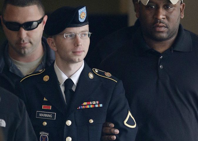 Bradley Manning, Army private