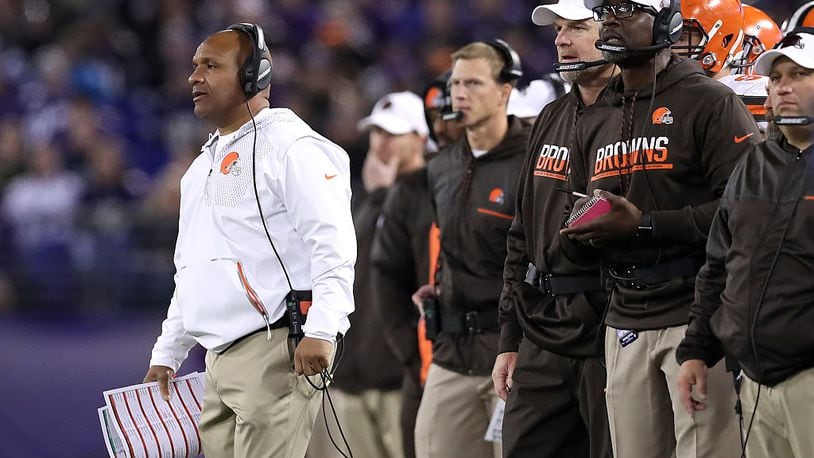 BALTIMORE, MD - NOVEMBER 10: Head coach Hue Jackson of the Cleveland Browns looks on against the Baltimore Ravens in the fourth quarter at M&T Bank Stadium on November 10, 2016 in Baltimore, Maryland. (Photo by Rob Carr/Getty Images)