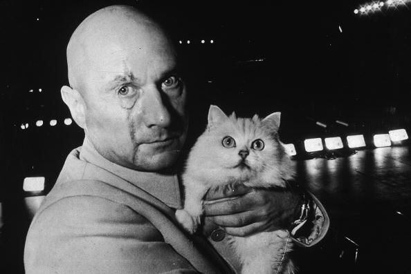 (1967) Donald Pleasence played Ernst Stavro Blofeld in "You Only Live Twice"