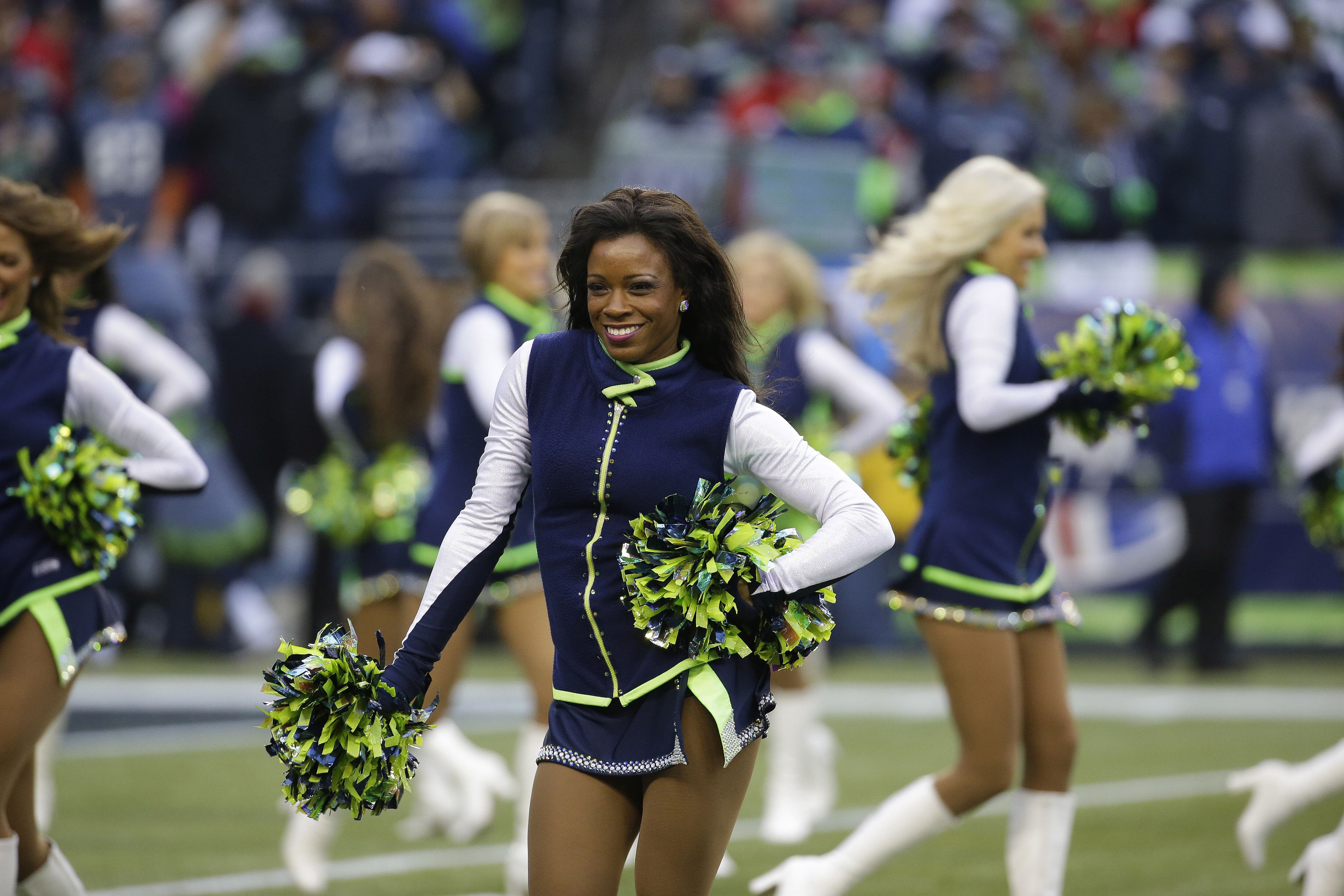 cheerleader green bay packers