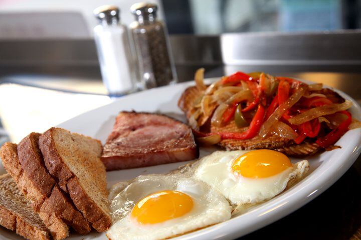 PHOTOS: Oregon District’s 416 Diner has food worth staying up late for