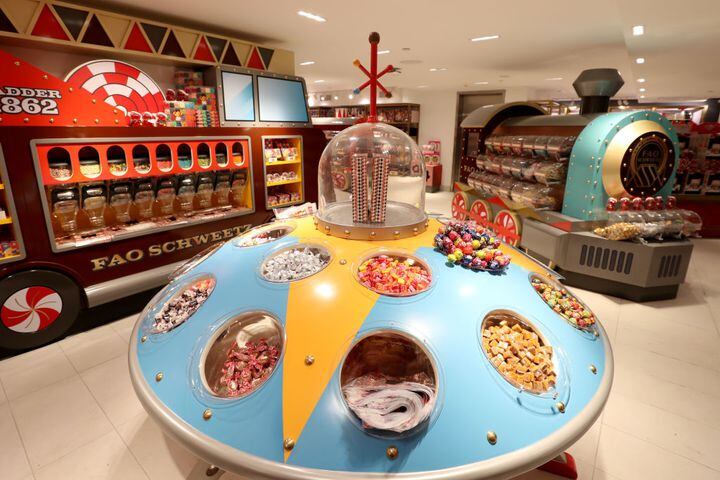 Photos: New FAO Schwarz toy store opens at 30 Rockefeller Plaza