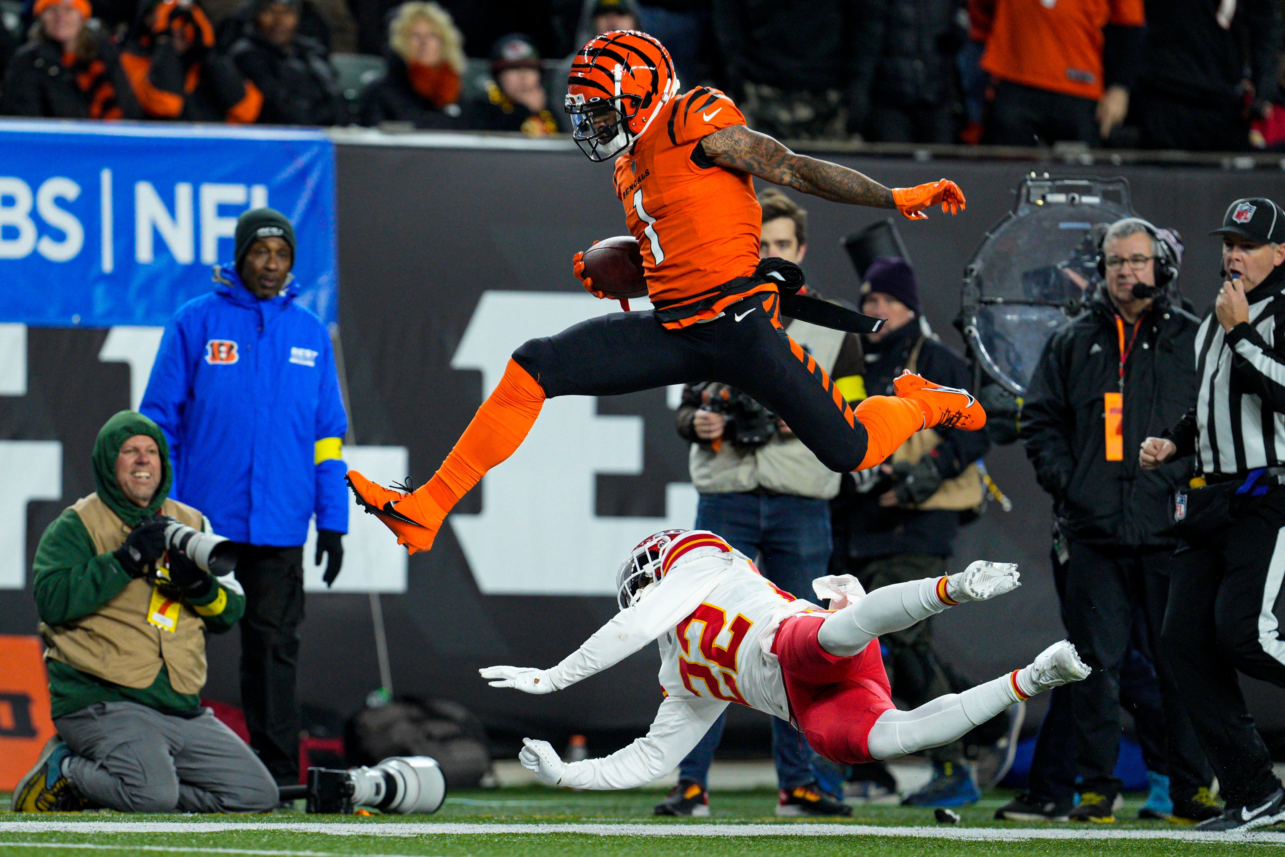 Photo Gallery: Bengals Vs. Chiefs Through The Years