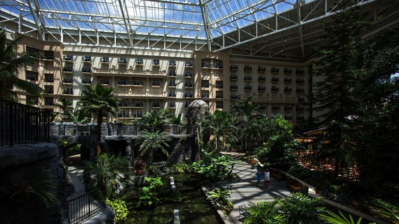 Gaylord Palms has more than 1,400 rooms and four-and-a-half acres under glass. (Patrick Connolly/Orlando Sentinel/TNS)