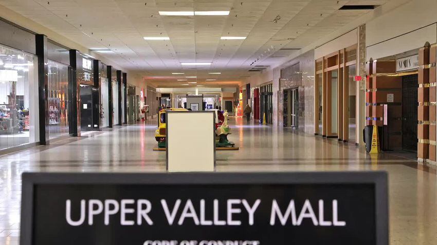 Upper Valley Mall Closing