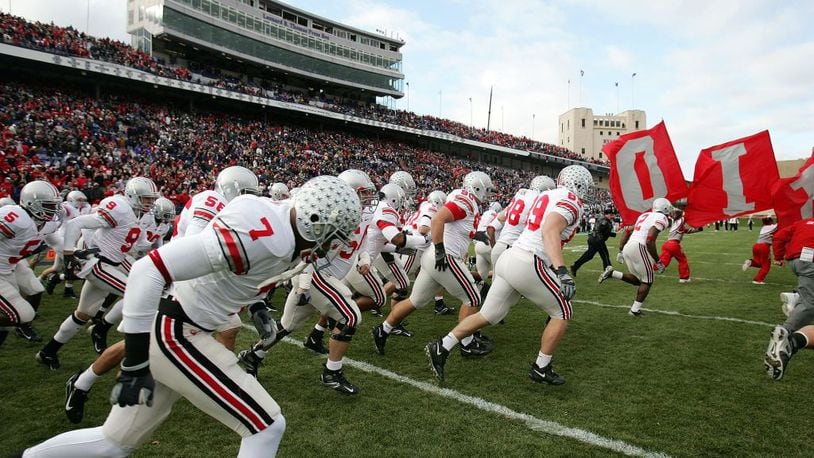 EVANSTON, IL - NOVEMBER 11: The Ohio State Buckeyes take the field prior to the start of a game against the Northwestern Wildcats on November 11, 2006 at Ryan Field in Evanston, Illinois. Ohio State defeated Northwestern 54-10. (Photo by Jonathan Daniel/Getty Images)