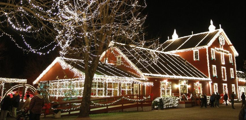 Top 10 reasons the holidays are fabulous in the Dayton area