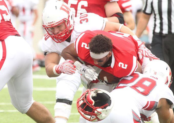 Wittenberg rallies from 14-0 deficit to beat Wabash
