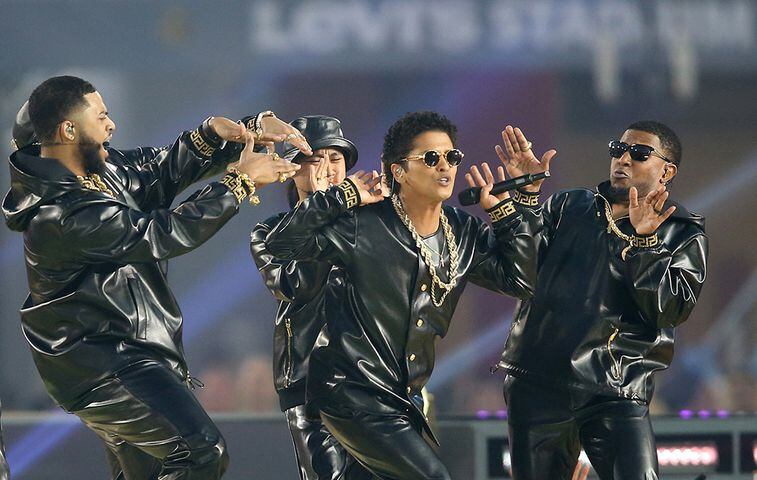 Bruno Mars dazzles in halftime spectacle