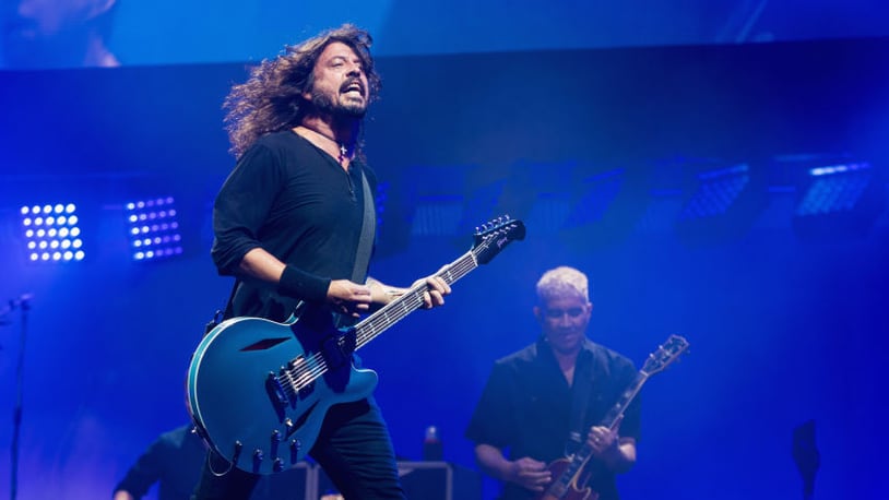 Dave Grohl  and Pat Smear of Foo Fighters perform on day 3 of the Glastonbury Festival 2017 at Worthy Farm, Pilton on June 24, 2017 in Glastonbury, England.  (Photo by Ian Gavan/Getty Images)