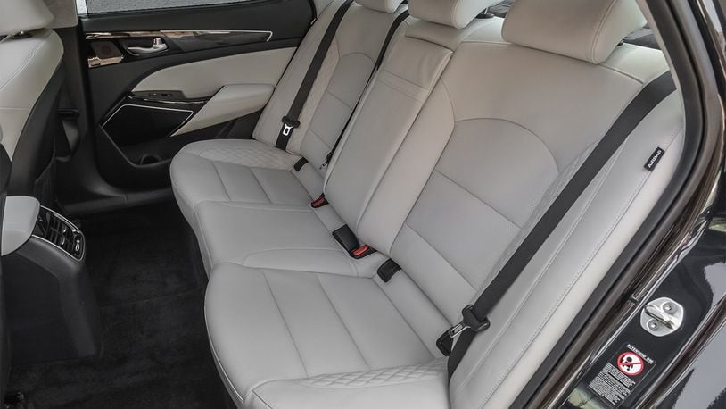 Heat and cooling are available for the front seats as well as the rear seats outer cushions in the 2018 Kia Cadenza. Kia photo