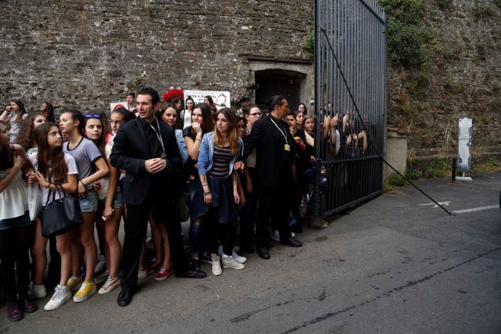 VIPs pour into Florence to fete Kardashian-Kanye