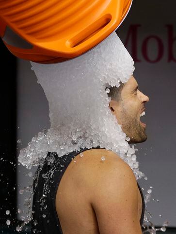 Athletes take the ice bucket challenge