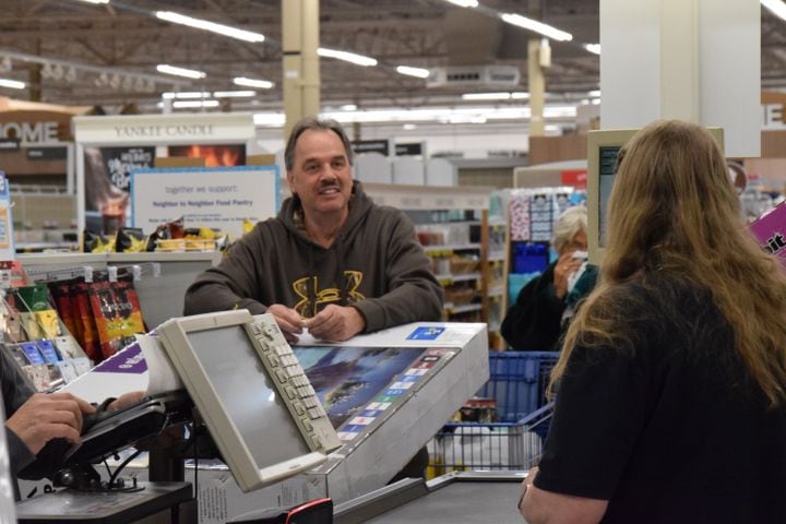 PHOTOS: Here's what local Meijer stores looked like Thanksgiving morning