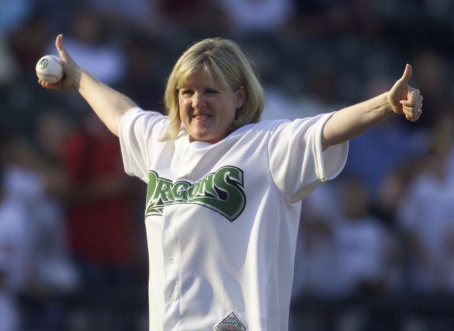 Nancy Cartwright throws out Dragons' ceremonial first pitch