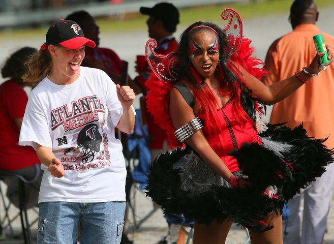 Falcons fans Aug. 8, 2013