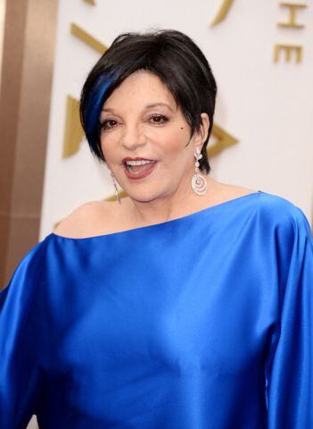 Here is a recent photo of Liza Minnelli