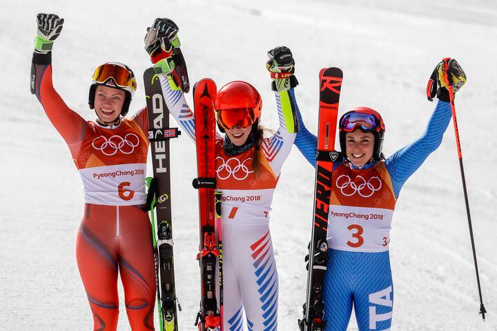 Mikaela Shiffrin wins gold in women's giant slalom