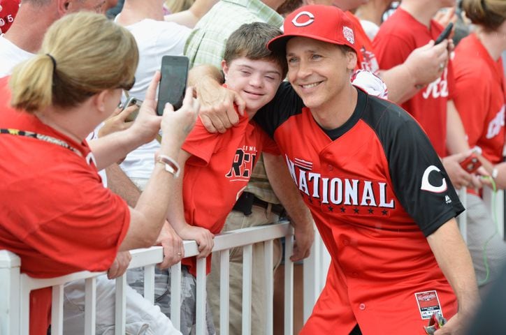 Chad Lowe poses for photos with fans during the 2015 MLB All-Star Legends And Celebrity Softball Game at Great American Ball Park on July 12, 2015 in Cincinnati, Ohio. Chad, along with his brother Rob, grew up in Dayton. (Photo by Duane Prokop/Getty Images)