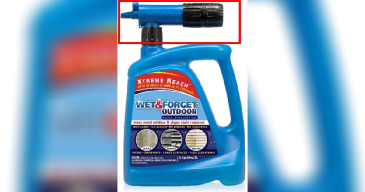 2.7 million bottles of cleaner recalled; Faulty nozzles could spray user