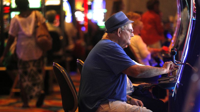 Even with colder weather, area racinos enjoyed another strong December, according to the Ohio Lottery Commission, which governs the state’s racinos.