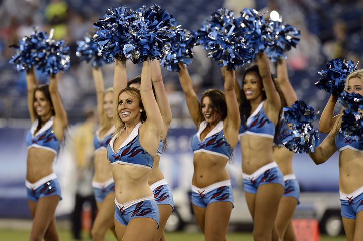 NFL cheerleaders perform at preseason games - Week 4