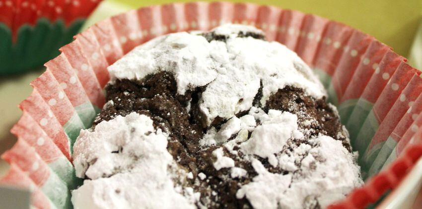 9th Day of Cookies: Chocolate Espresso Snowcaps