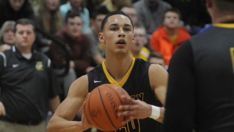 Andre Gordon made a last-second game-winning shot. Sidney beat host Greenville 68-67 in a GWOC North boys high school basketball game last January. MARC PENDLETON / STAFF