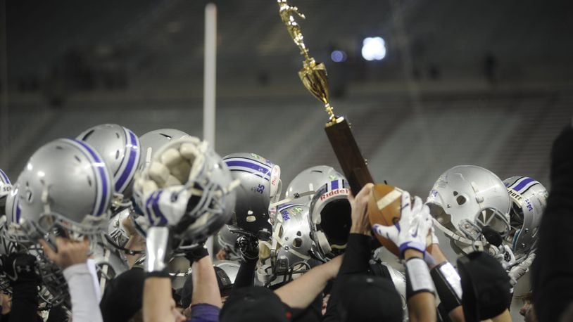 Fort Recovery defeated Mogadore 33-14 to win the high school football D-VII state championship at Ohio Stadium in Columbus on Friday, Dec. 4, 2015. MARC PENDLETON / STAFF