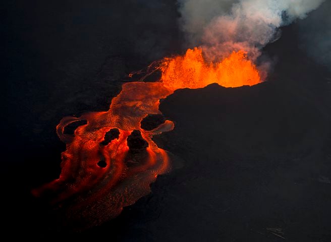 Photos: Hawaii Kilauea volcano eruption