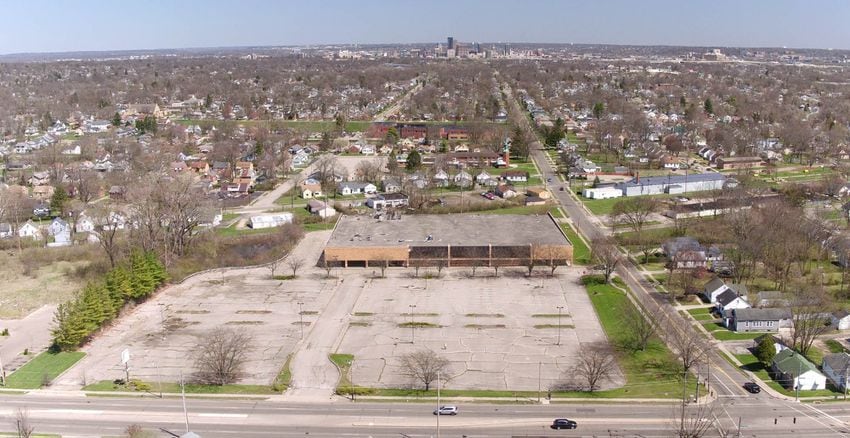 Closed grocers left food desert in west Dayton