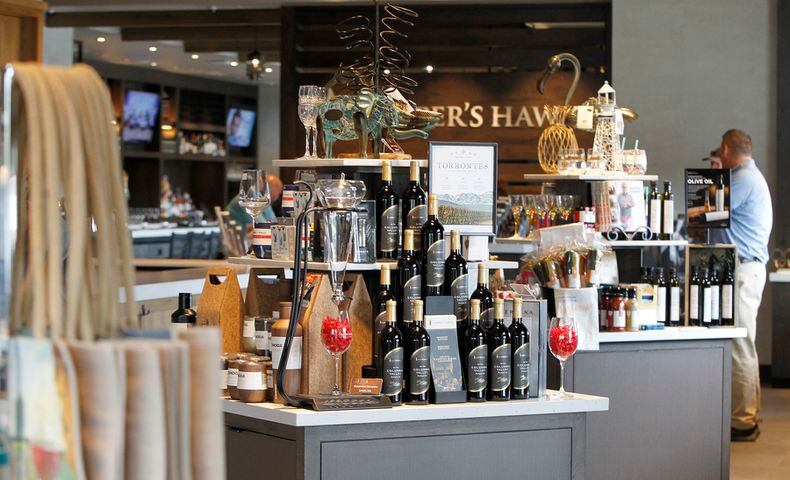 PHOTOS: Sneak peek inside Cooper’s Hawk Winery & Restaurant