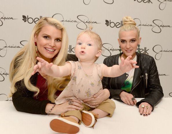 Jessica Simpson: A month after welcoming son Ace Knute on June 30, fiancé Eric Johnson gave the mom-of-two a pair of stunning Elahn Jewels Moonstone Earrings.