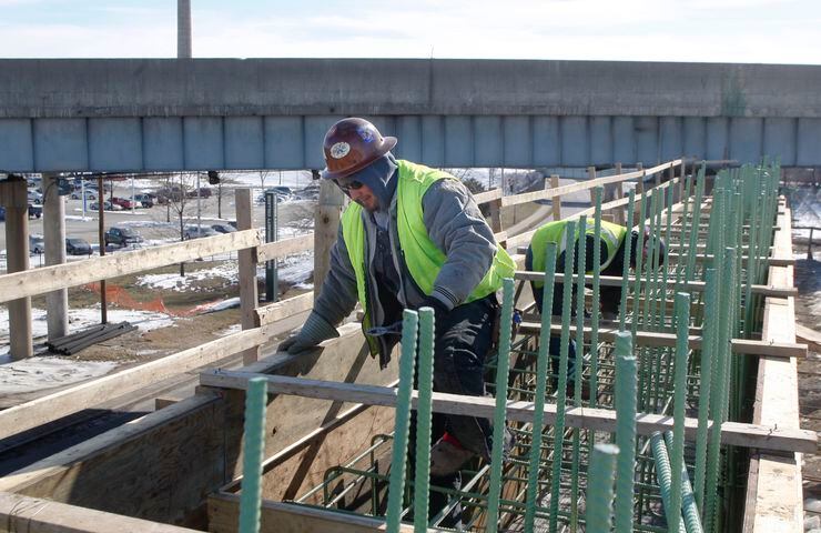 Careers with apprenticeships -- Ironworkers