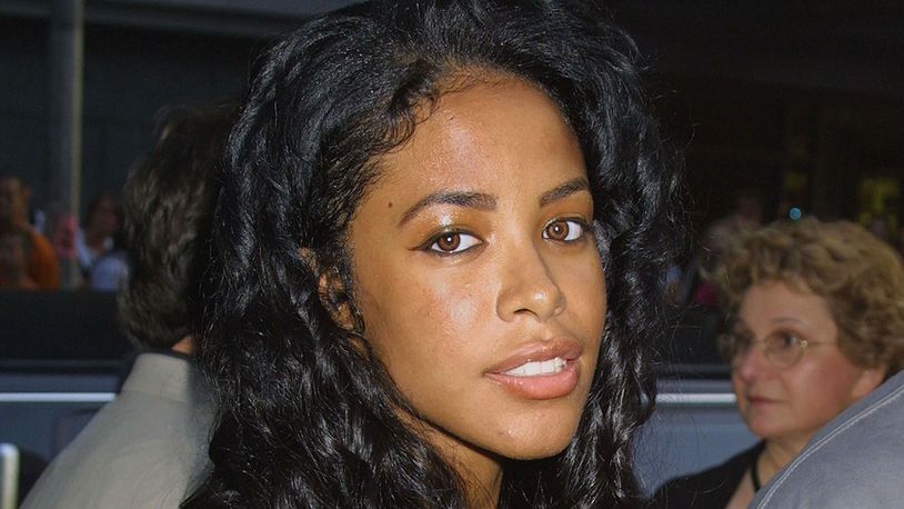 Aaliyah is pictured on July 23, 2001 in New York City. Fans of the late singer have successfully petitioned for a MAC collection inspired by the singer and actress. (Photo by George De Sota/Getty Images)