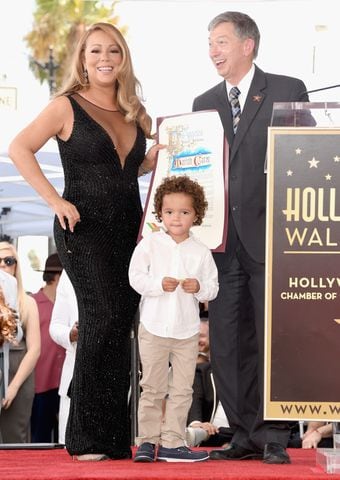 Mariah Carey gets star on Hollywood Walk of Fame