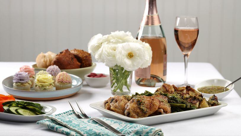 Following principles in “The Flavor Matrix” by James Briscione, we craft an easy Mother’s Day chicken dinner with complementary side dishes of roasted asparagus and fennel. (Abel Uribe/Chicago Tribune/TNS)