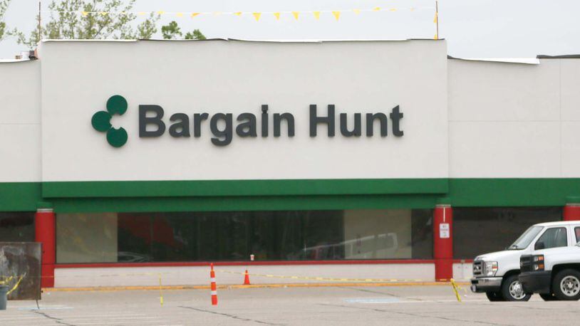 A new Bargain Hunt store is coming to the Town & Country Shopping Center on Hamilton’s West Side. GREG LYNCH / STAFF