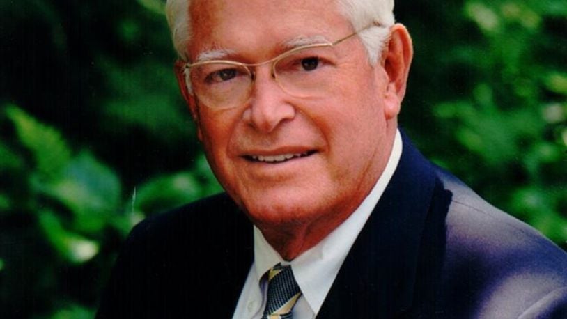 Richard B. von Maur Jr. has passed away. Photo courtesy of Halligan-McCabe-DeVries Funeral Home.