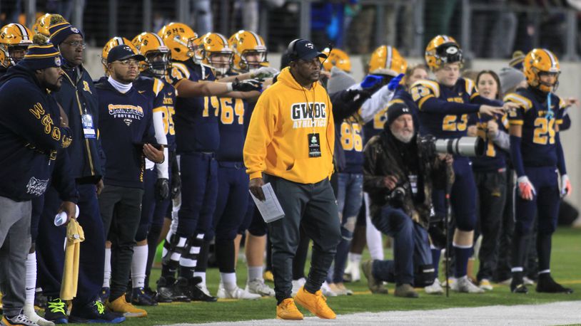 Springfield's Maurice Douglass, center, coaches against St. Edward in the Division I state championship game on Friday, Dec. 3, 2021, at Tom Benson Hall of Fame Stadium in Canton. David Jablonski/Staff