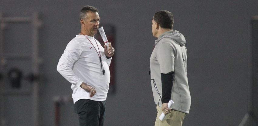 Expanded coaching staff gives Ohio State’s Schiano flexibility